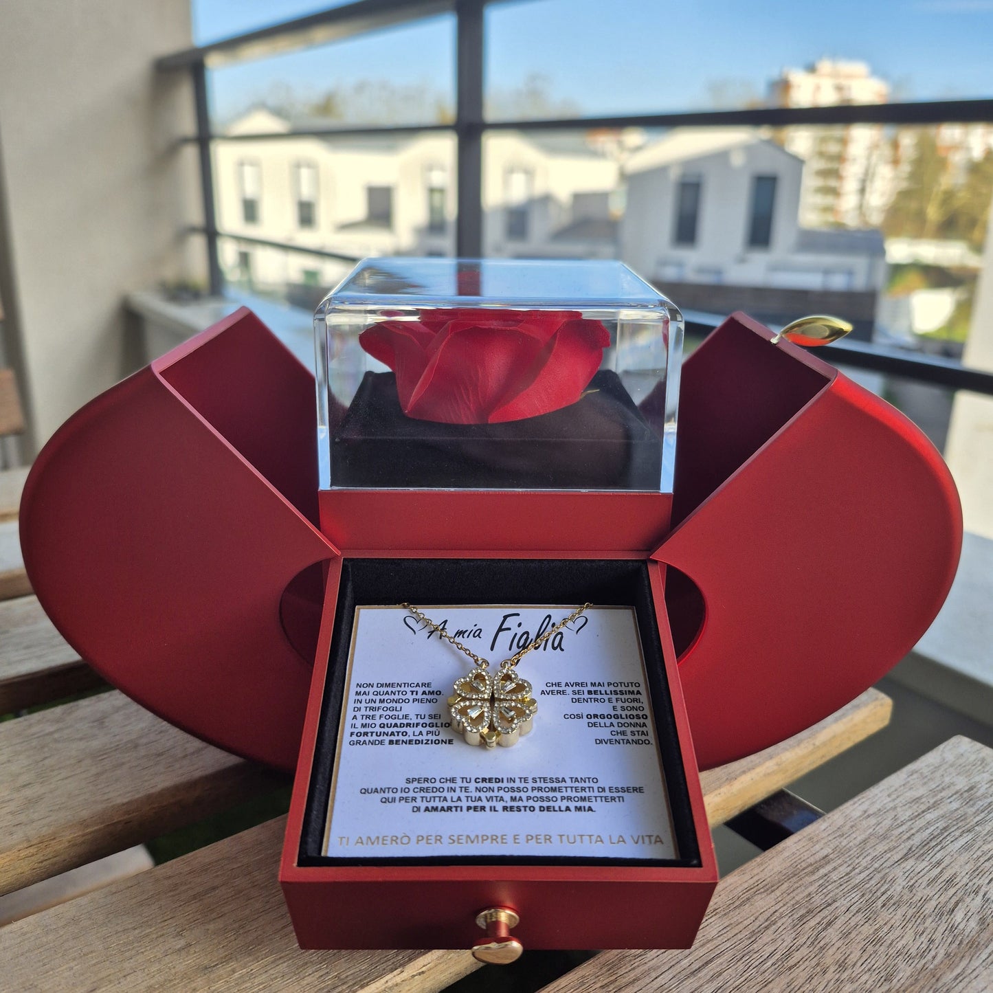 Regalo speciale I Rosa eterna e collana "A Mia Figlia"